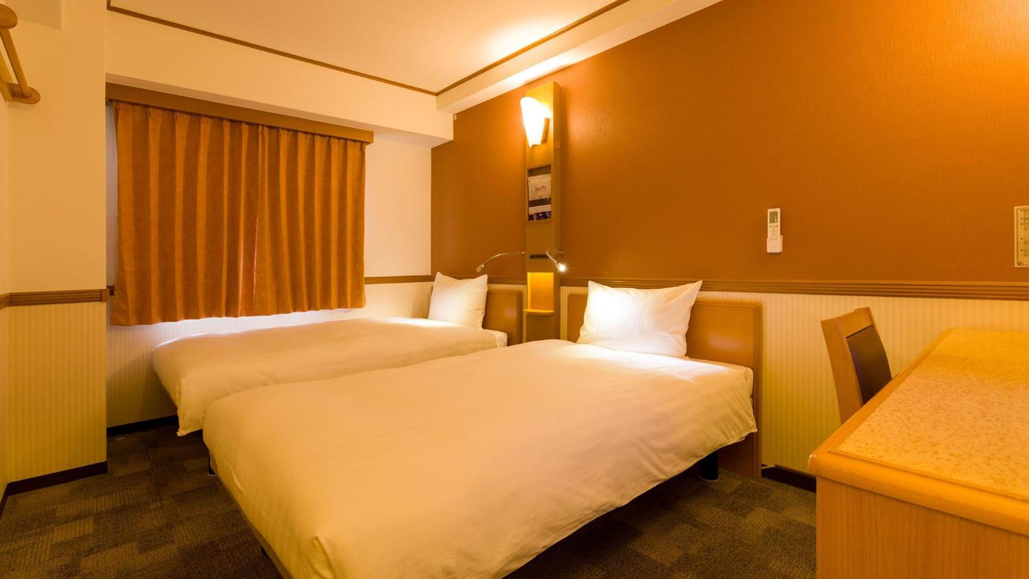 Toyoko Inn Takamatsu Hyogomachi Room photo